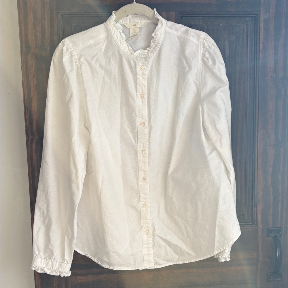 H&M Women's White Ruffled Blouse
